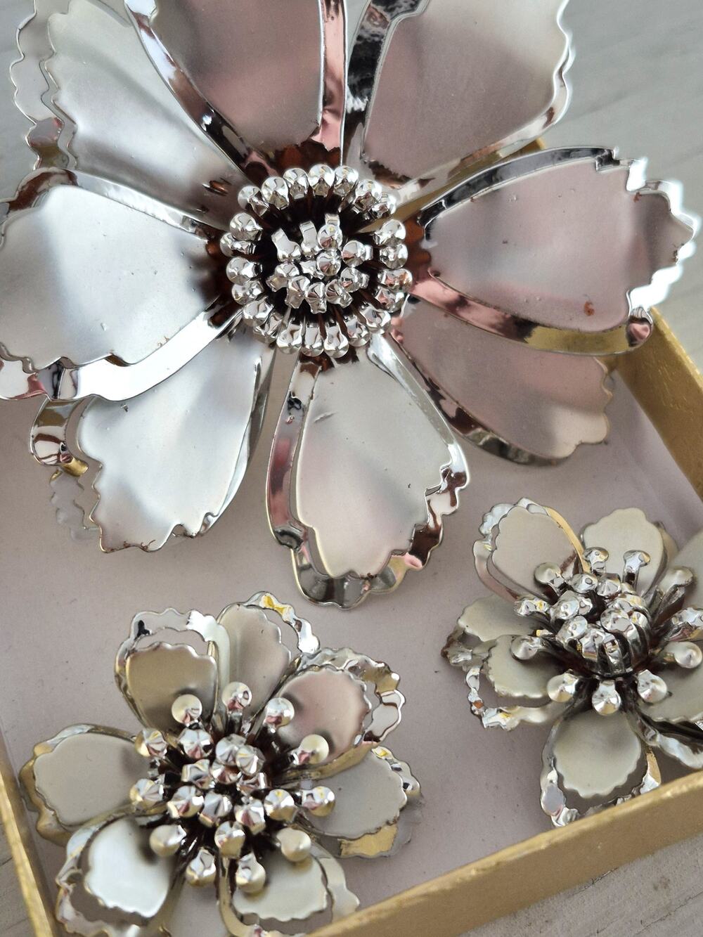 Vintage Silver Matte and Shiny Metal Flower Brooch and Earring Set